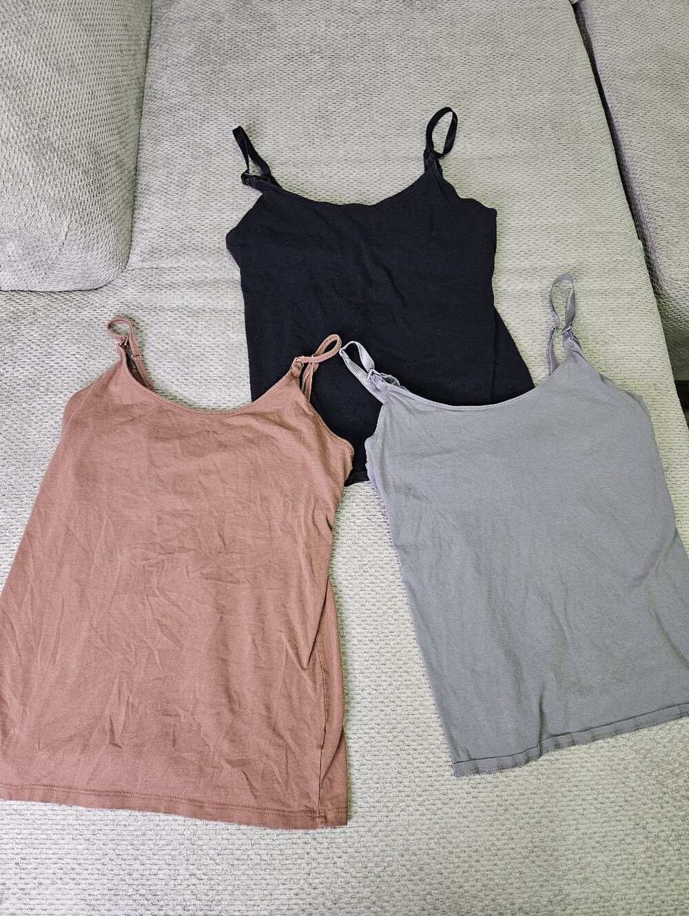 3 Pack! Maternity Nursing Tank Tops, Medium